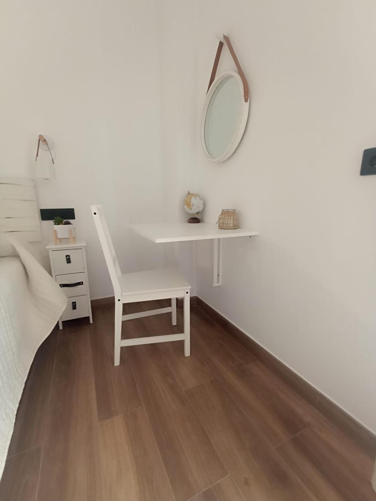 Apartamento Nuevo Centrico Con Aparcamiento Privado Incluido Алькала-де-Гуадаїра Екстер'єр фото