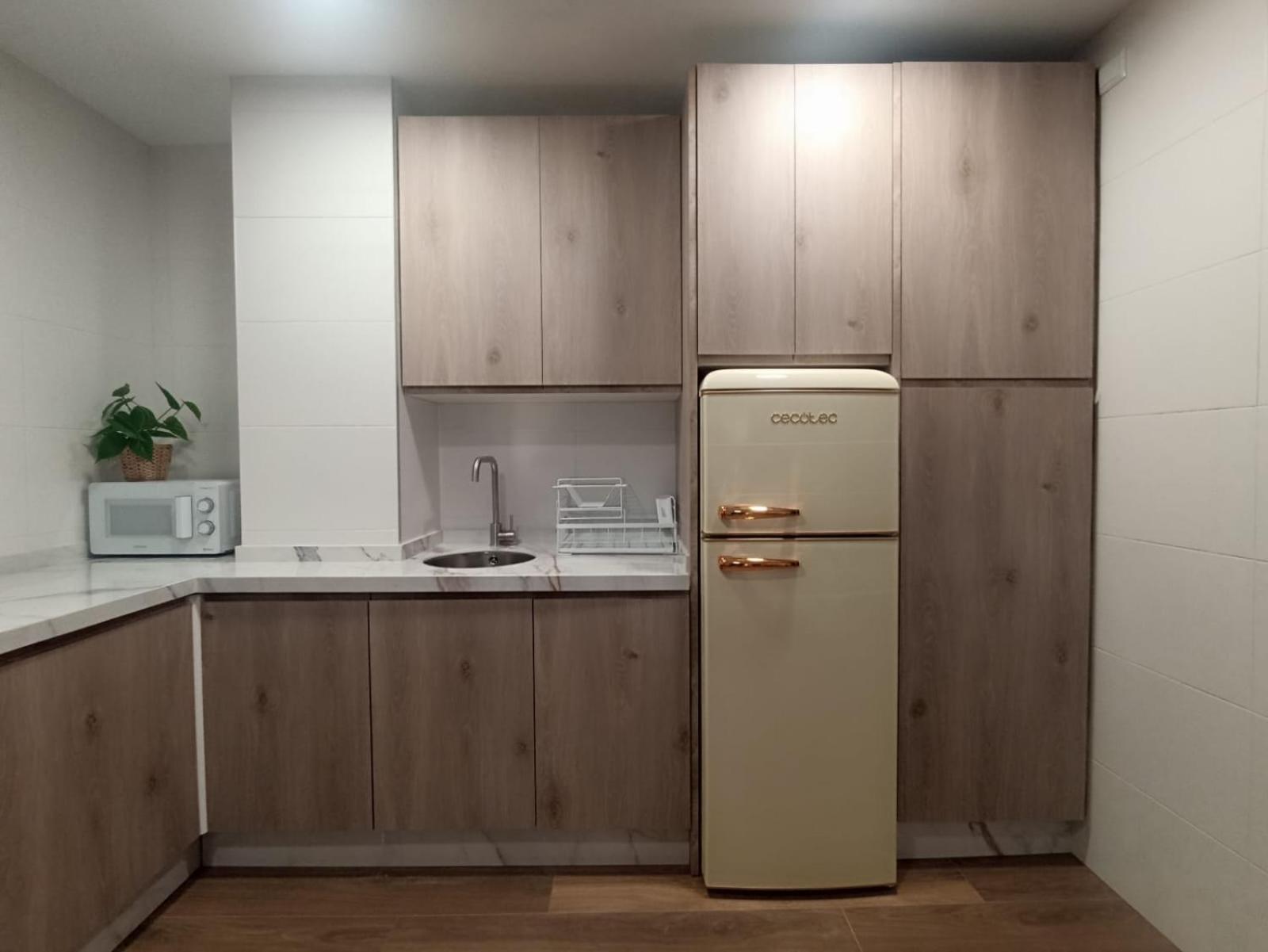 Apartamento Nuevo Centrico Con Aparcamiento Privado Incluido Алькала-де-Гуадаїра Екстер'єр фото